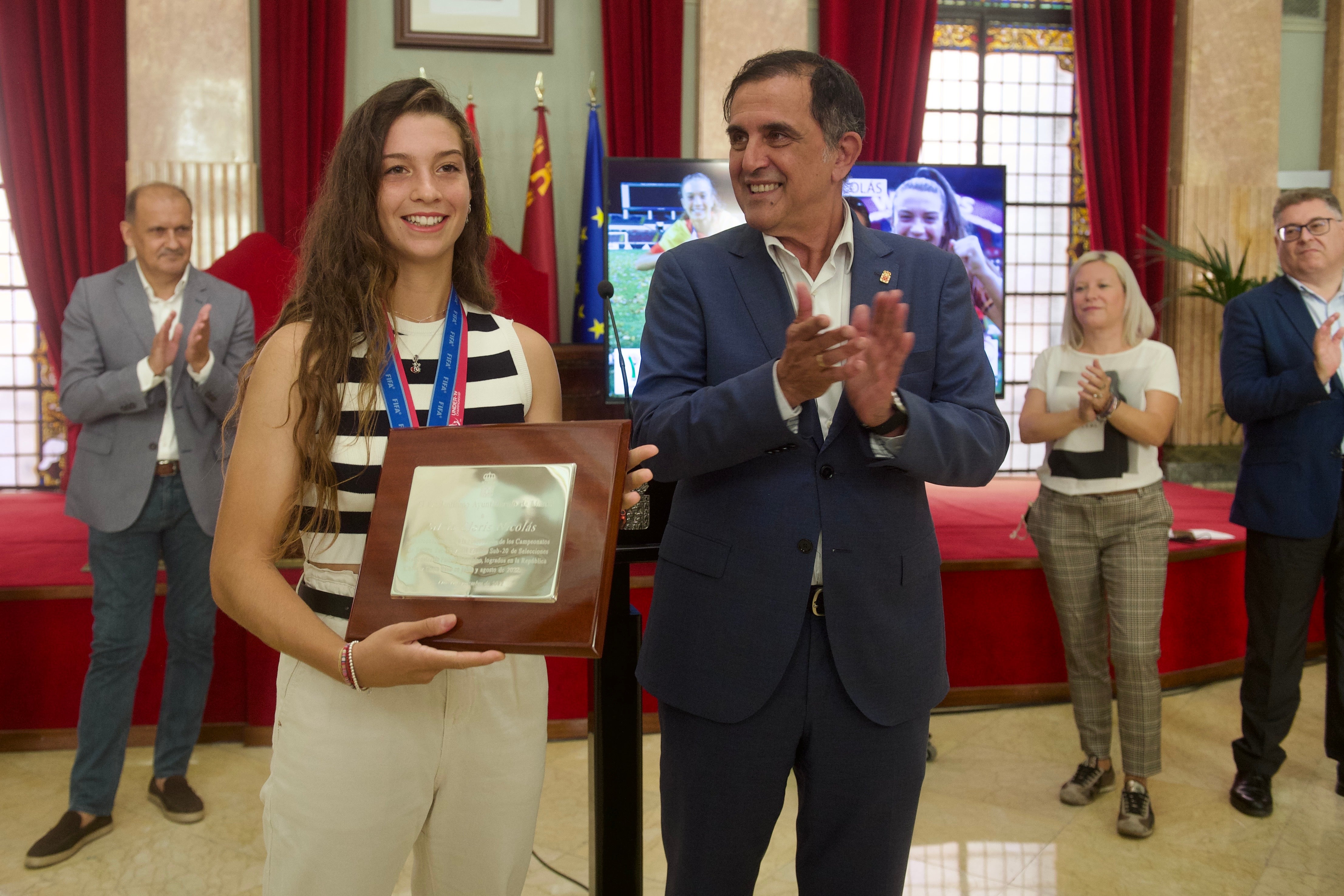 Silvia Lloris, este lunes, en la recepción celebrada en el Ayuntamiento de Murcia.