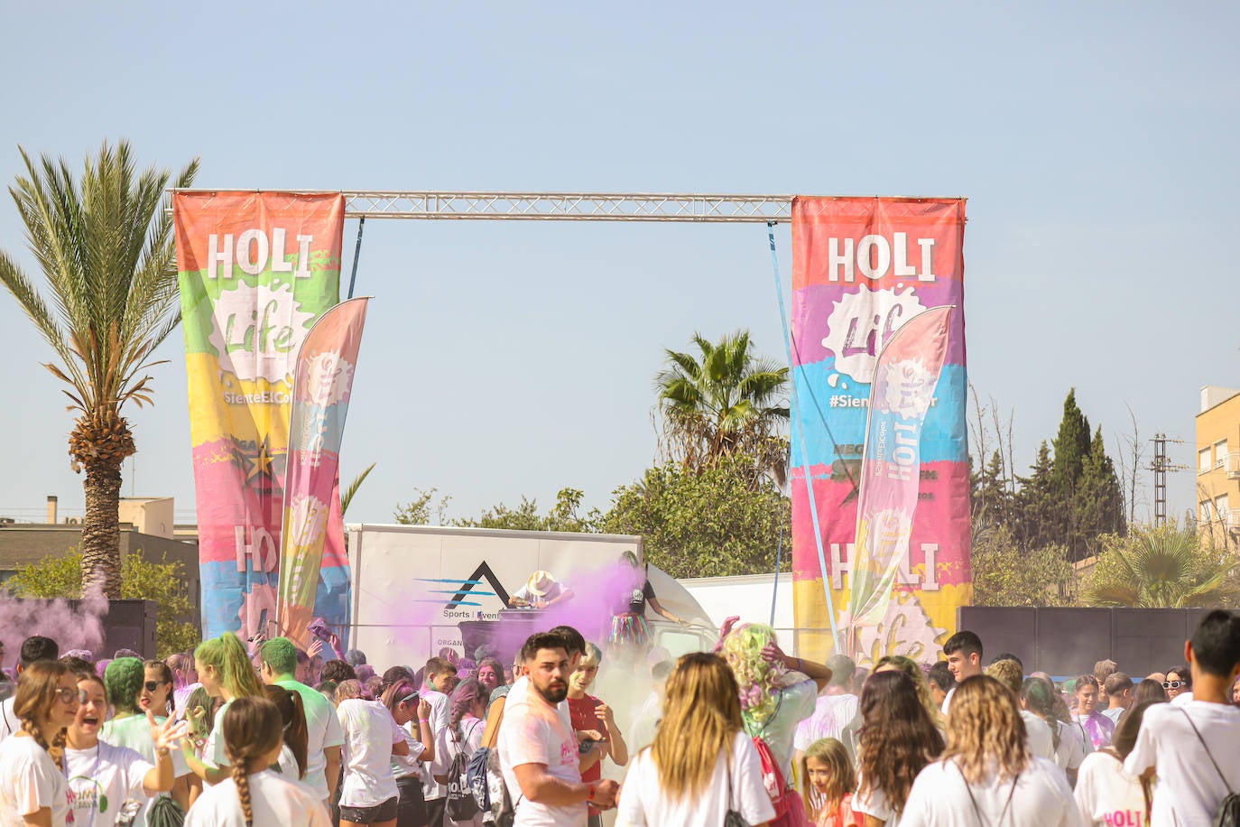 Un momento de la Holi Life Water celebrada este domingo en Cabezo de Torres. 