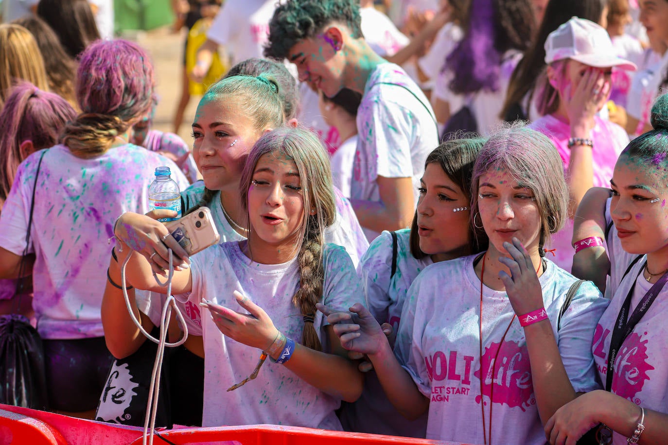 Un momento de la Holi Life Water celebrada este domingo en Cabezo de Torres. 