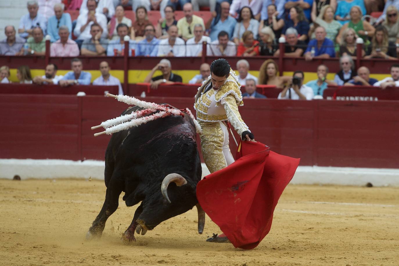 Fotos: Las imágenes de la primera corrida de la Feria Taurina de Murcia