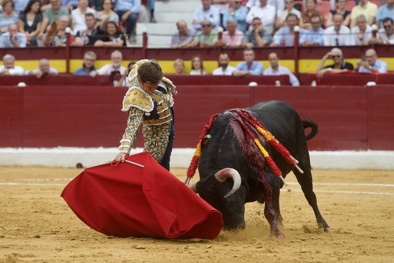 Fotos: Las imágenes de la primera corrida de la Feria Taurina de Murcia