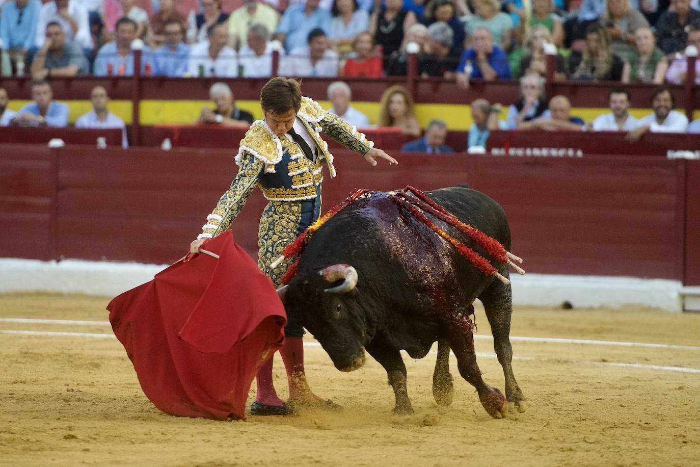 Fotos: Las imágenes de la primera corrida de la Feria Taurina de Murcia