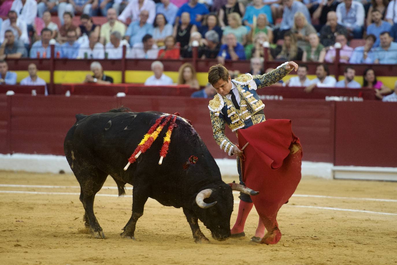 Fotos: Las imágenes de la primera corrida de la Feria Taurina de Murcia