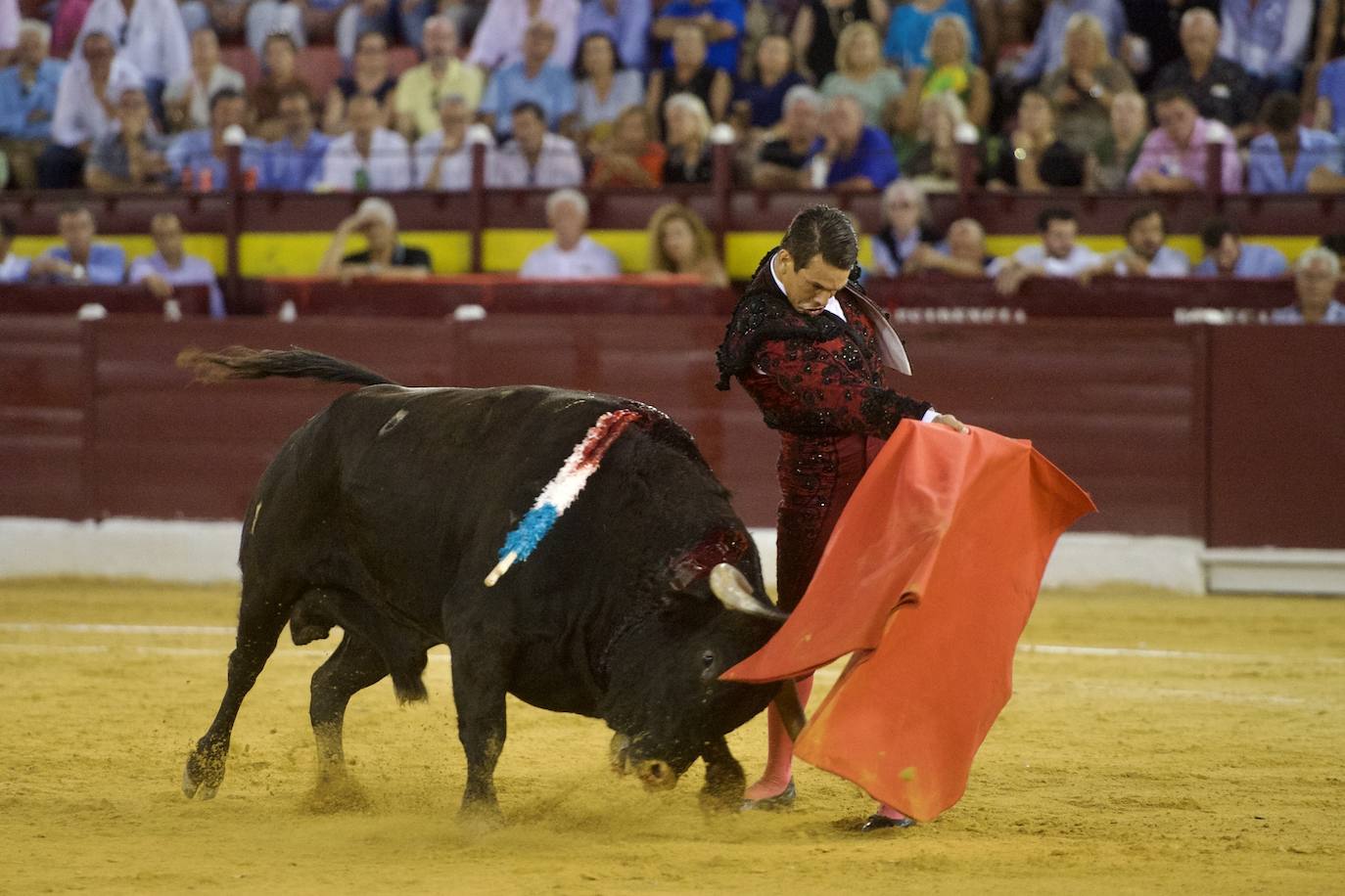 Fotos: Las imágenes de la primera corrida de la Feria Taurina de Murcia