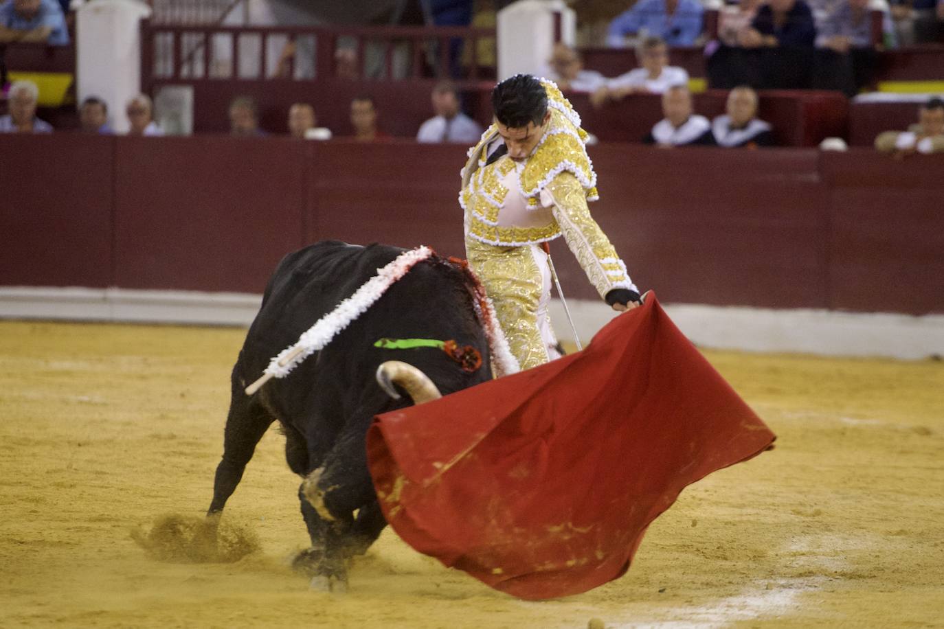 Fotos: Las imágenes de la primera corrida de la Feria Taurina de Murcia