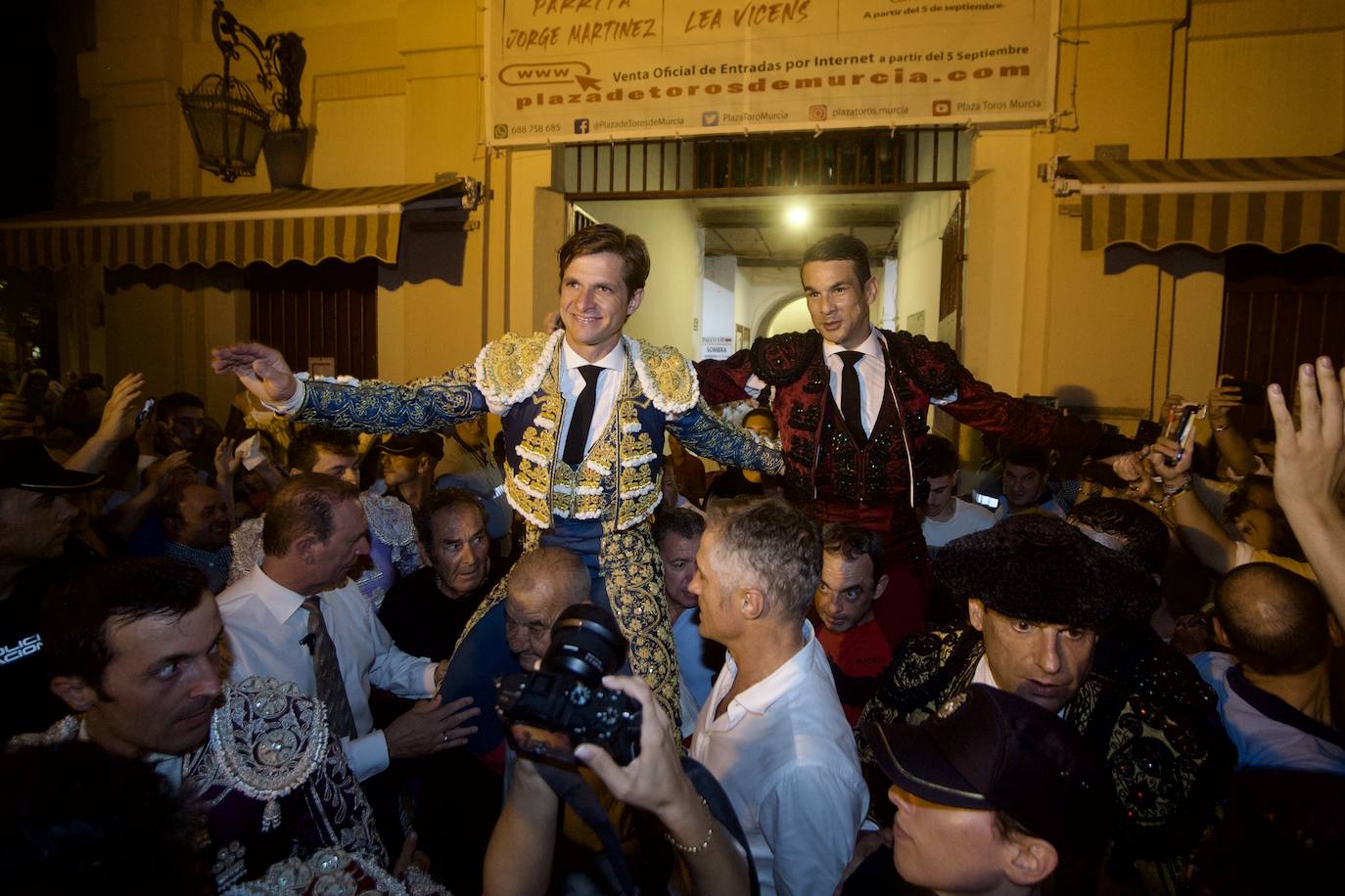 Fotos: Las imágenes de la primera corrida de la Feria Taurina de Murcia