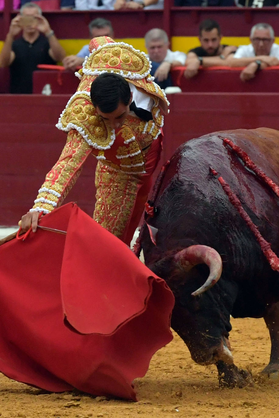 Fotos: Rabos a pares en la corrida del martes de la Feria de Murcia
