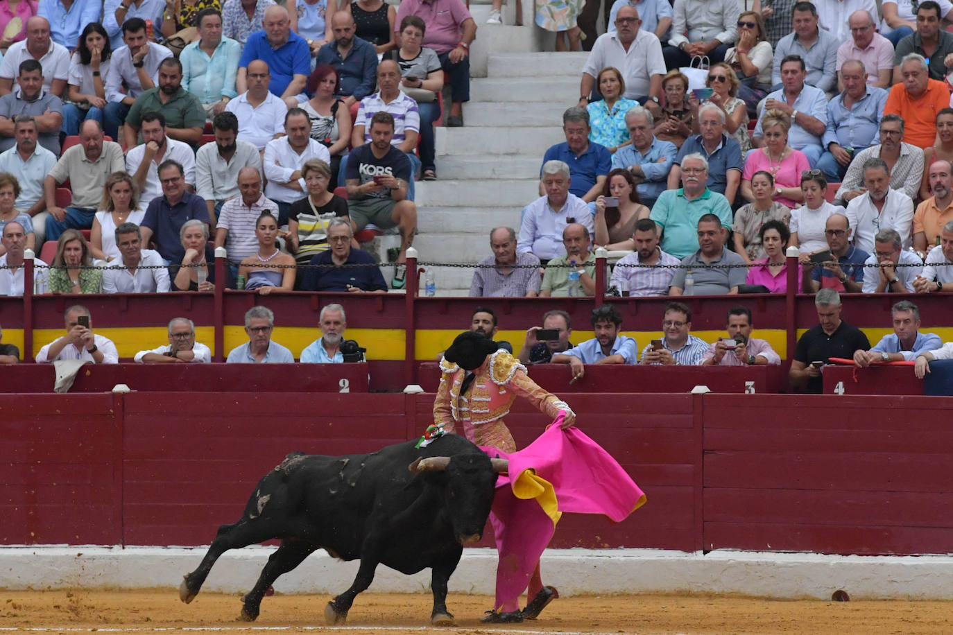 Fotos: Rabos a pares en la corrida del martes de la Feria de Murcia