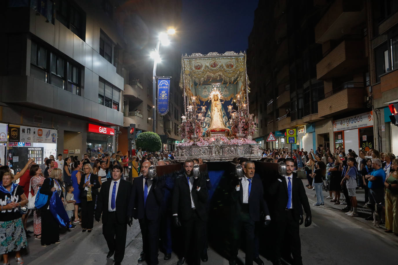 Fotos: Procesión de La Dolorosa en Lorca