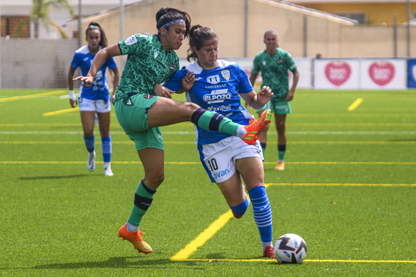 Fotos: El debut del Alhama en Primera División ante el Levante, en imágenes