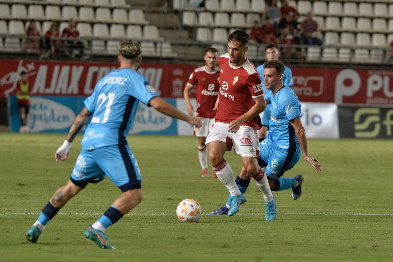 Fotos: El empate del Real Murcia frente al Numancia, en imágenes