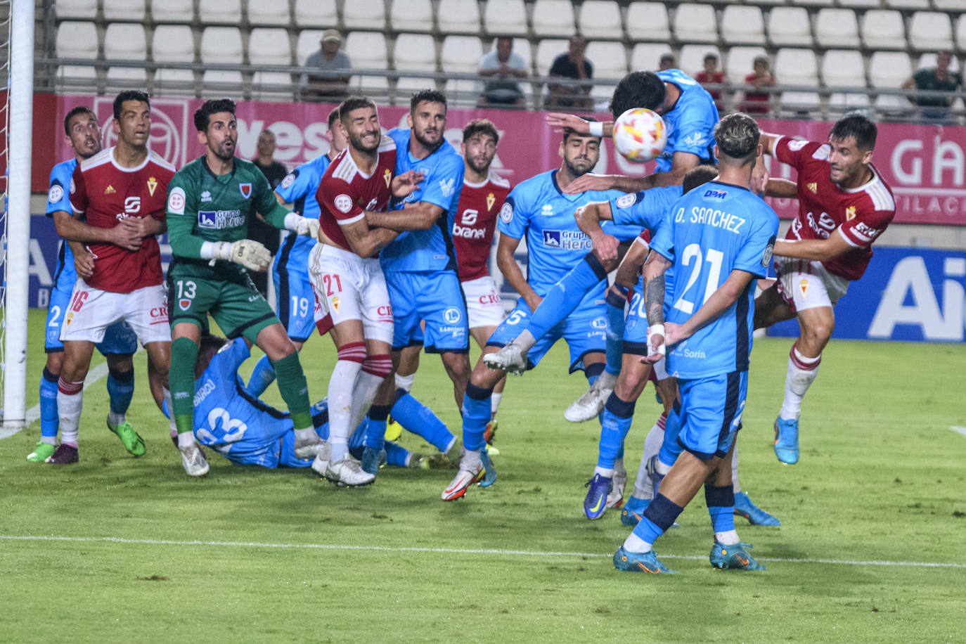 Fotos: El empate del Real Murcia frente al Numancia, en imágenes