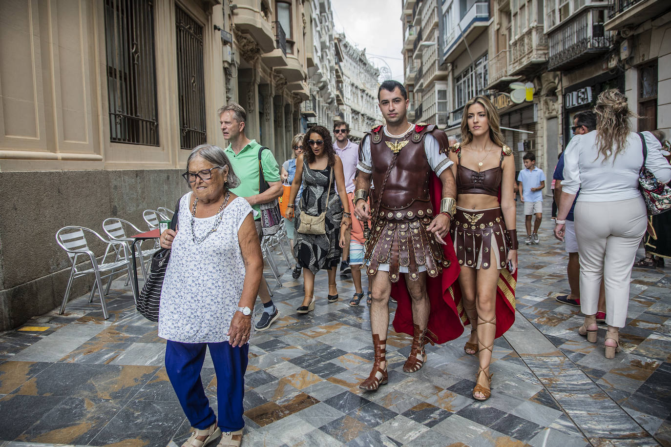 Fotos: Turistas en Carthagineses y Romanos