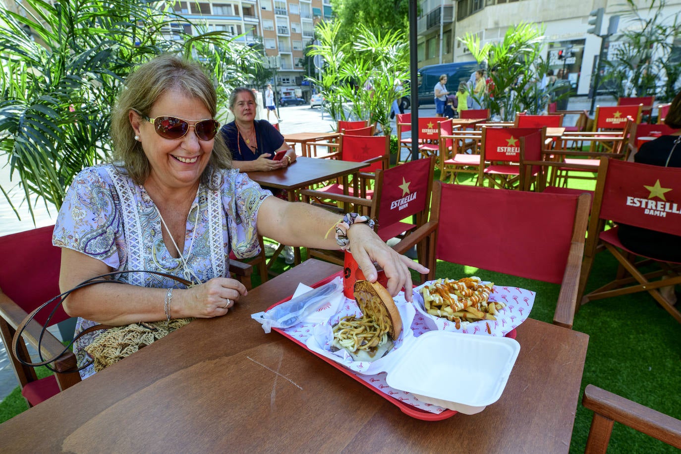 Fotos: El &#039;food truck&#039; GoXO de Dabiz Muñoz abre sus puertas en Murcia