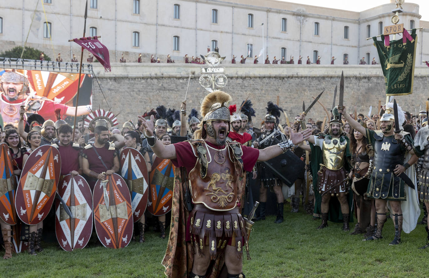 Fotos: Casi cinco mil personas disfrutan en Cartagena de la batalla por la toma de Qart Hadast