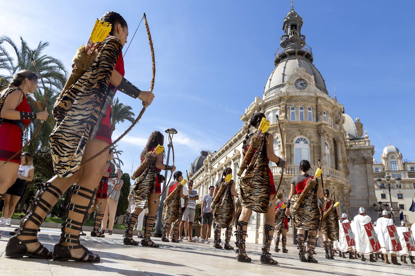 Fotos: Casi cinco mil personas disfrutan en Cartagena de la batalla por la toma de Qart Hadast