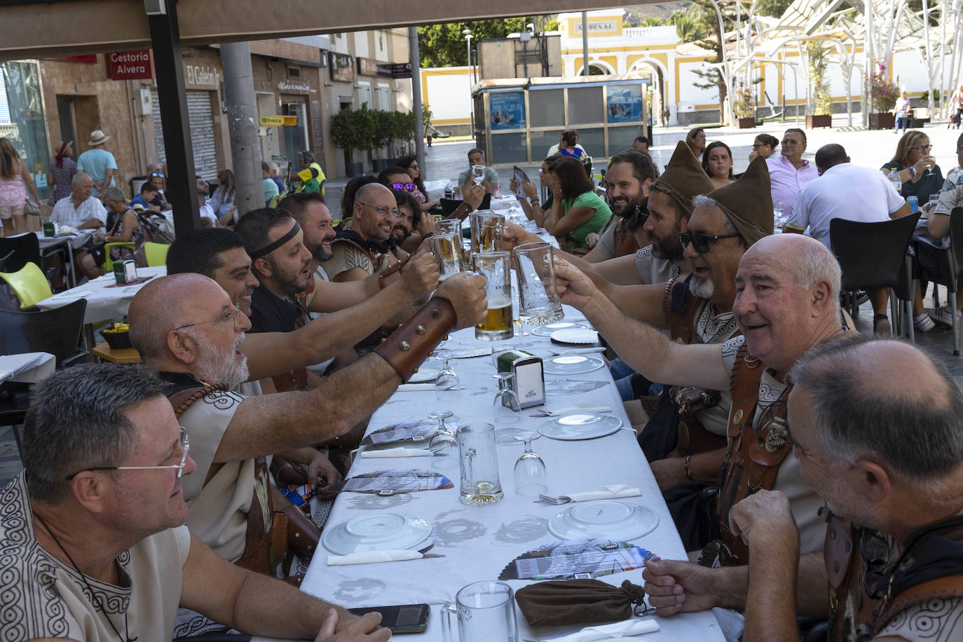 Fotos: Casi cinco mil personas disfrutan en Cartagena de la batalla por la toma de Qart Hadast