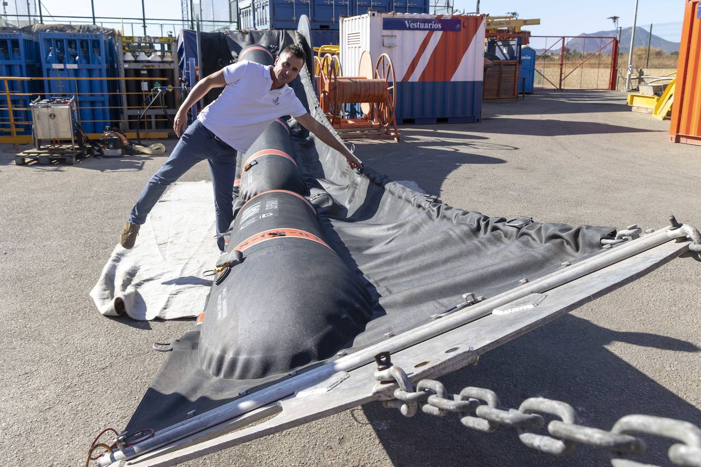 Fotos: GALERÍA: Un escudo ambiental para el mar en Cartagena