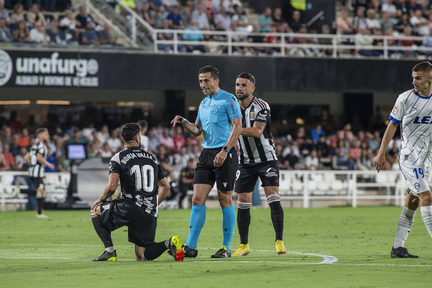 Fotos: El empate entre el FC Cartagena y el Deportivo Alavés, en imágenes