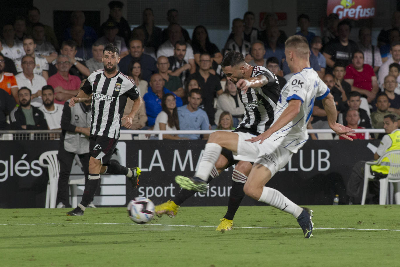 Fotos: El empate entre el FC Cartagena y el Deportivo Alavés, en imágenes