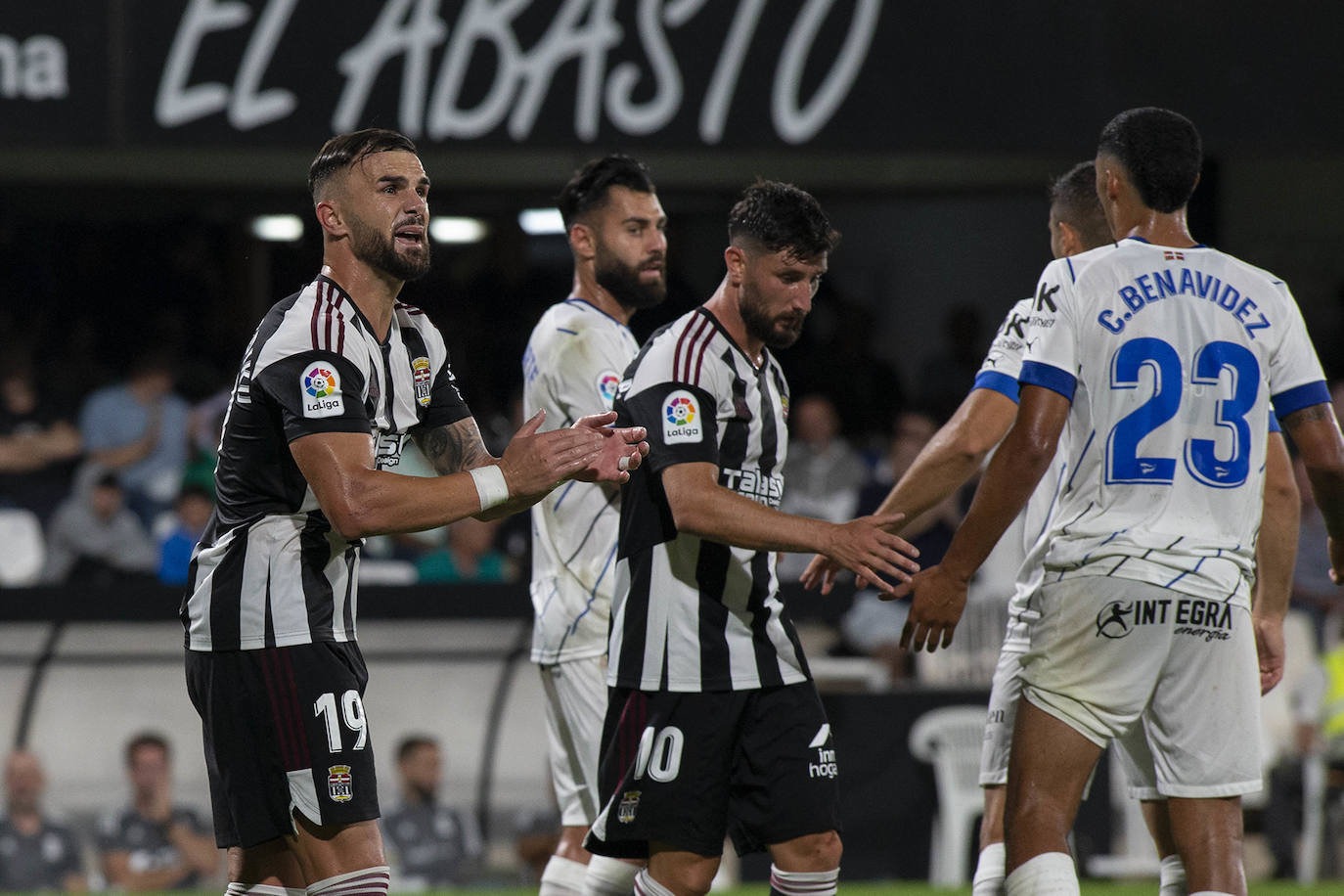 Fotos: El empate entre el FC Cartagena y el Deportivo Alavés, en imágenes