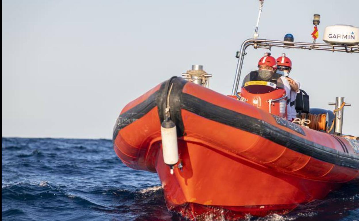 Una embarcación de Salvamento Marítimo, durante un simulacro, en una imagen de archivo. 