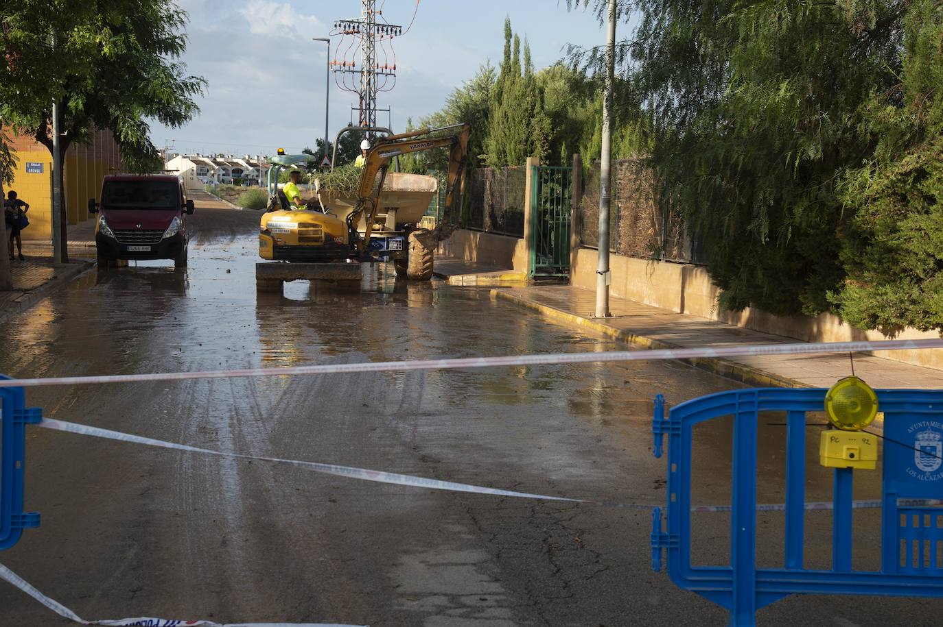 Fotos: El aviso rojo por lluvias deja en Los Alcázares 130 litros acumulados, en imágenes