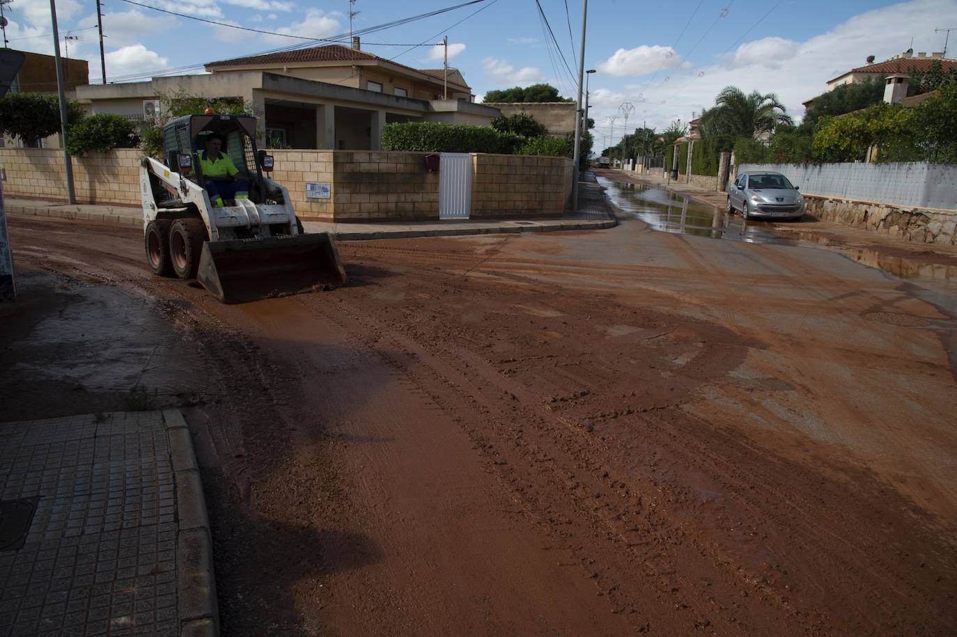 Fotos: Escorrentías por las intensas lluvias en Los Urrutias
