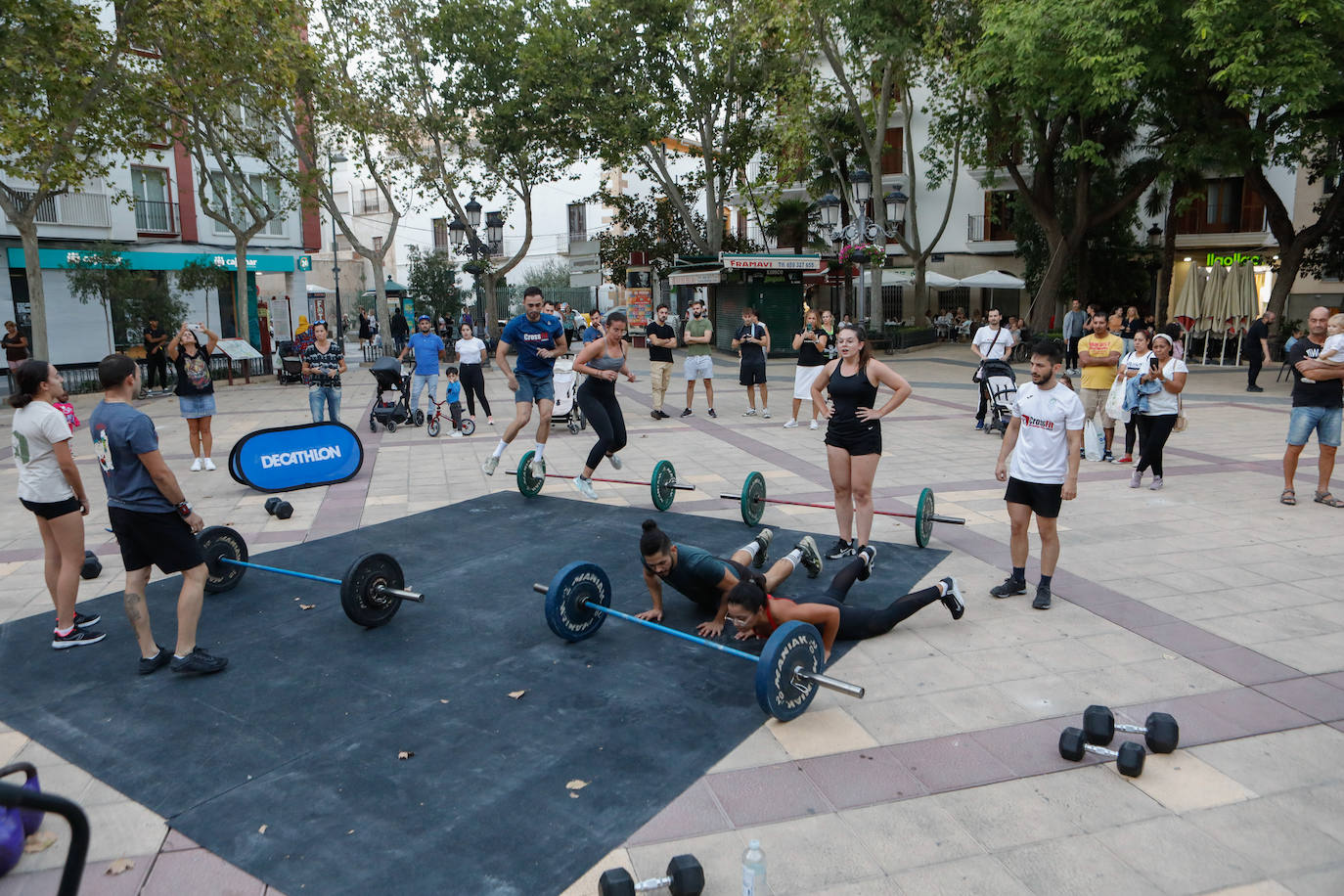 Fotos: Atletismo infantil y exhibición de crossfit, en imágenes