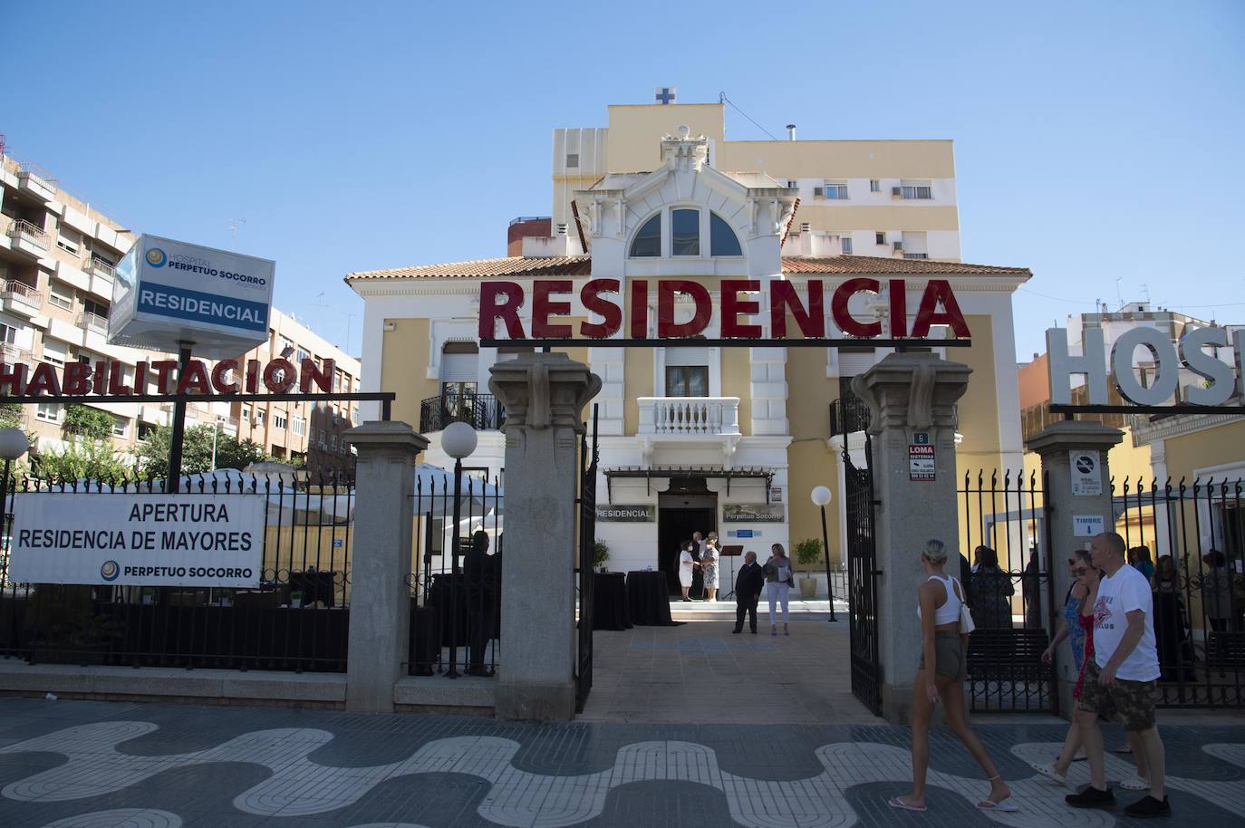 Fotos: El Perpetuo Socorro abre su residencia de mayores en Cartagena