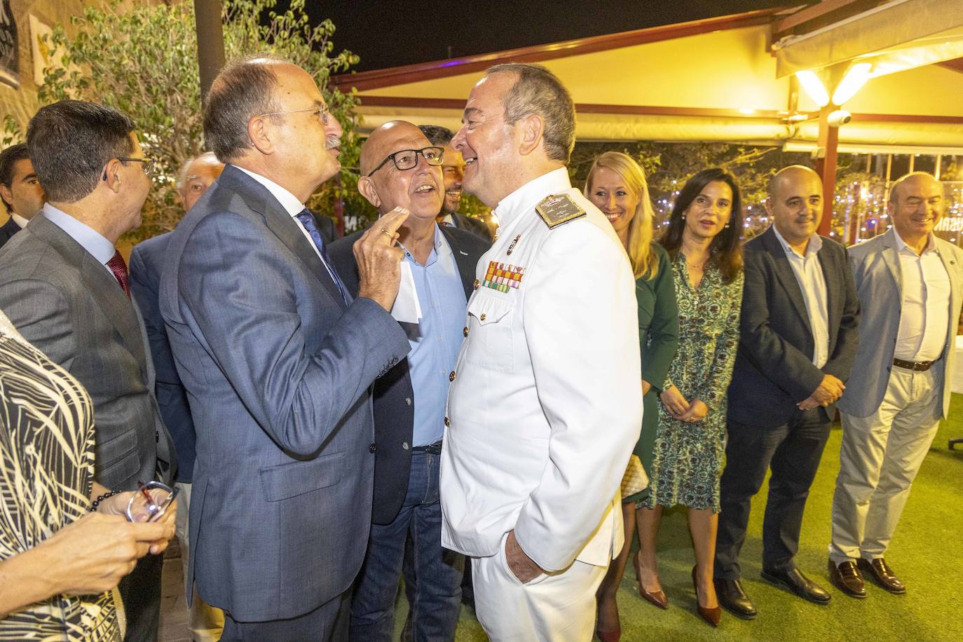 Fotos: Homenaje al vicealmirante Sobrino