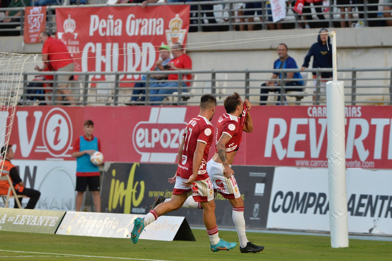 Fotos: La victoria del Real Murcia frente a la SD Logroñés, en imágenes