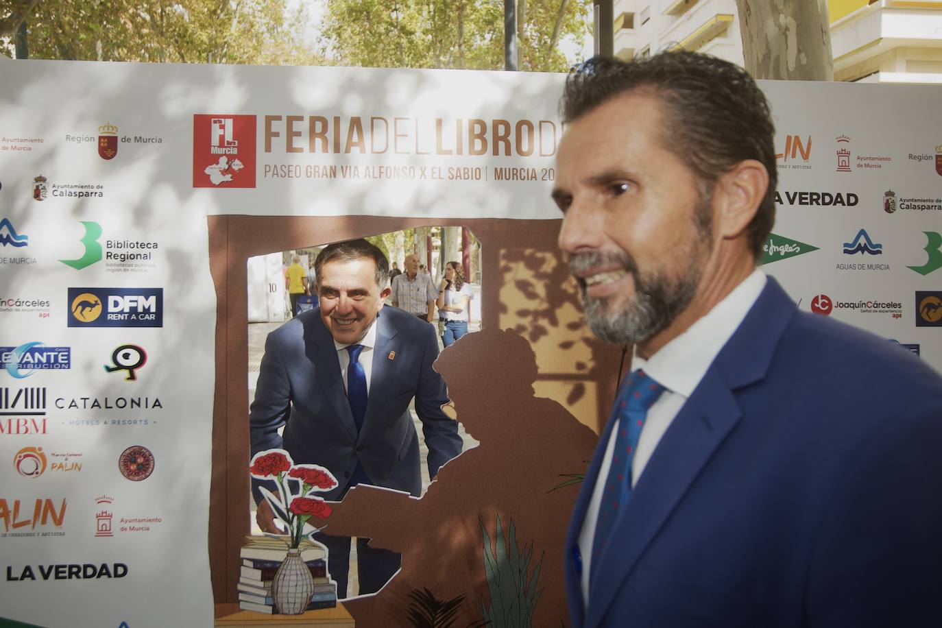 Fotos: Inaugurada la Feria del Libro de Murcia