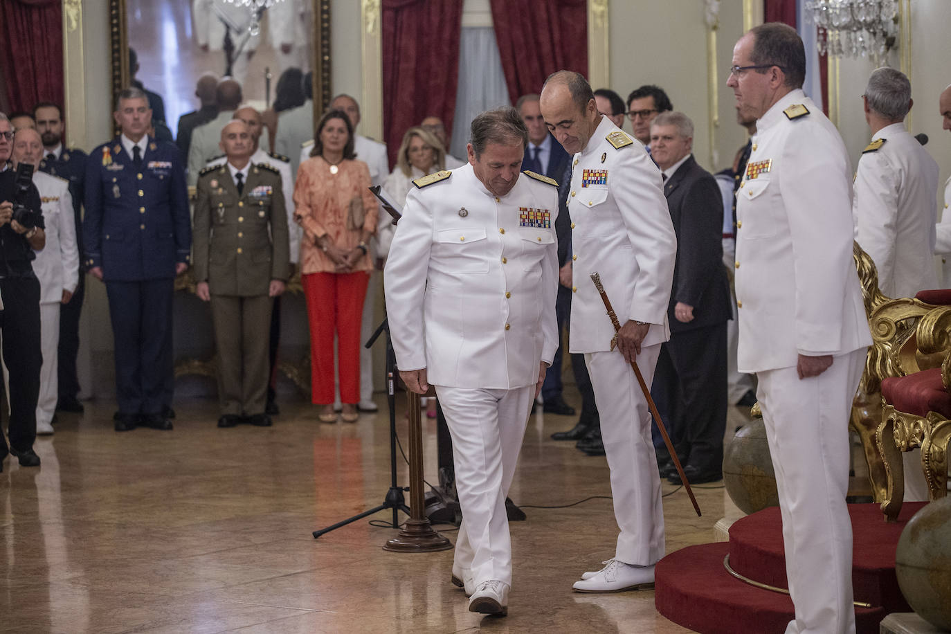 Fotos: El almirante Alfonso Delgado toma posesión en Capitanía de Cartagena
