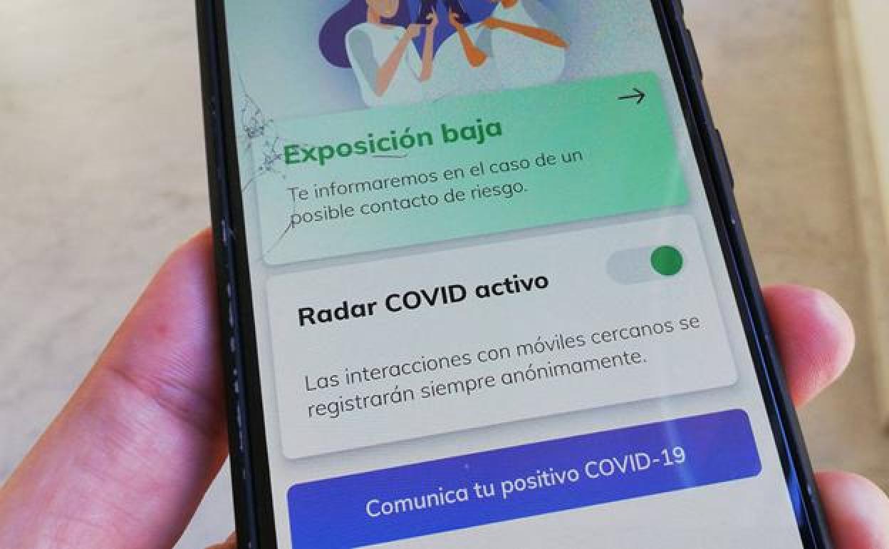 La app Radar Covid avisaba por bluetooth de los contagios cercanos de coronavirus.