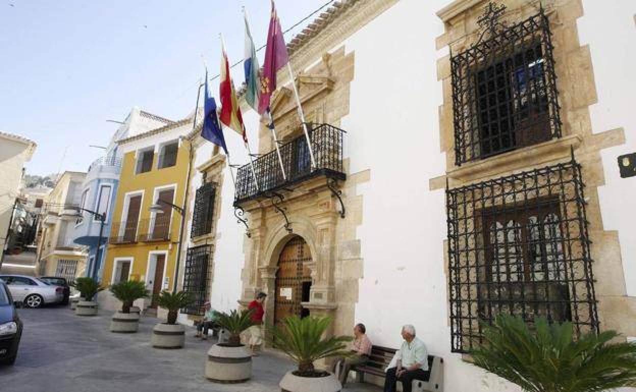 Imagen de archivo de la fachada de Ayuntamiento de Ricote. 
