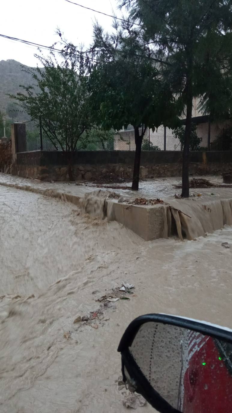 Fotos: Destrozos en Ojós y Ulea tras la tormenta