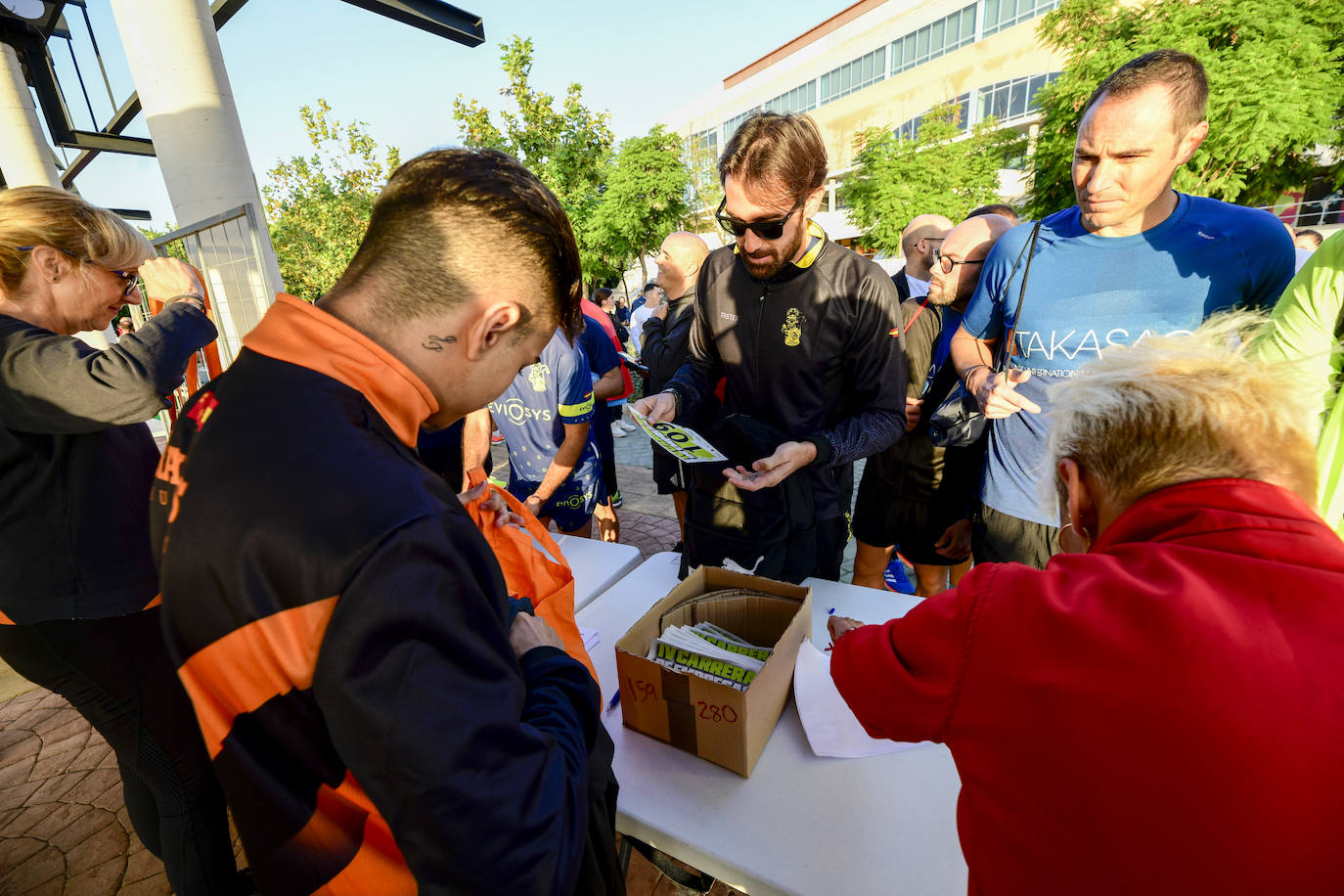 Fotos: Carrera de empresas de LA VERDAD, en imágenes