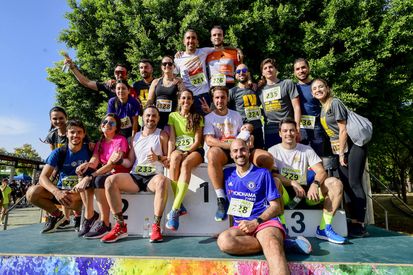 Fotos: Carrera de empresas de LA VERDAD, en imágenes