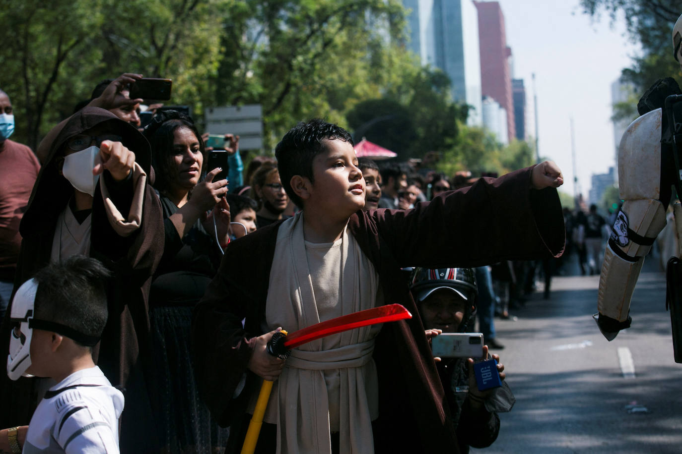 Fotos: &#039;Star Wars&#039; tomas las calles de México