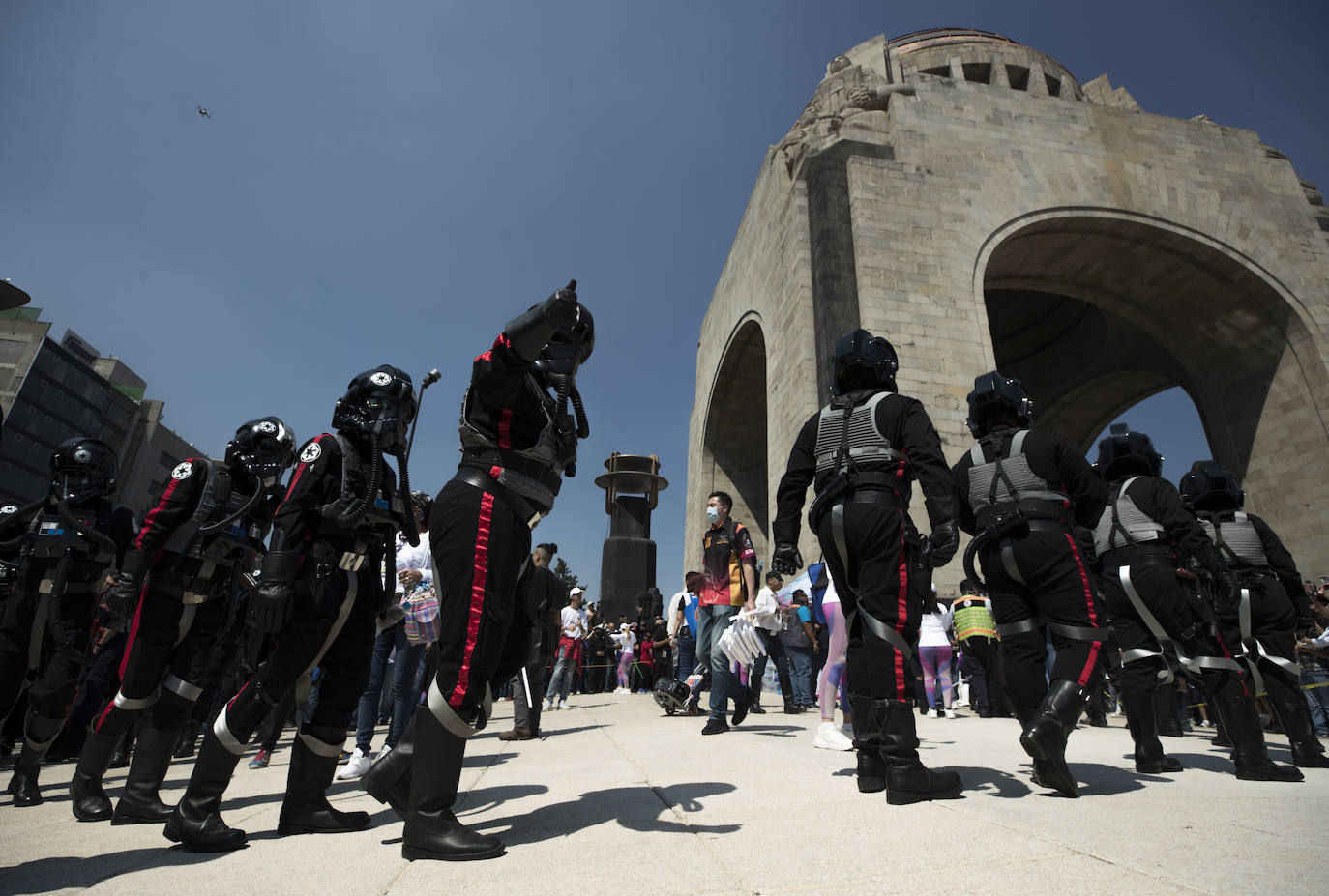 Fotos: &#039;Star Wars&#039; tomas las calles de México