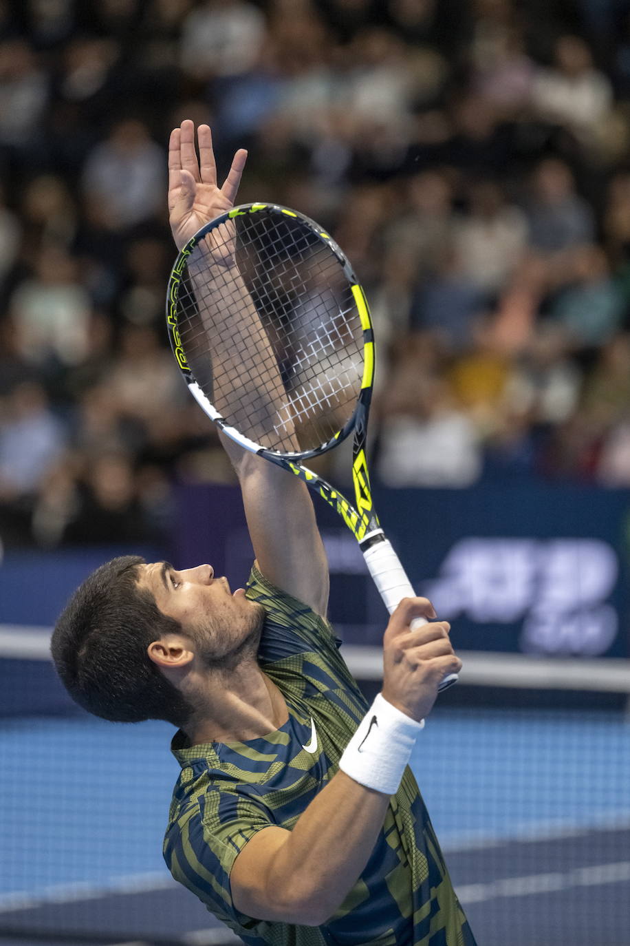 Fotos: Sufrida victoria de Carlos Alcaraz en su estreno en Basilea