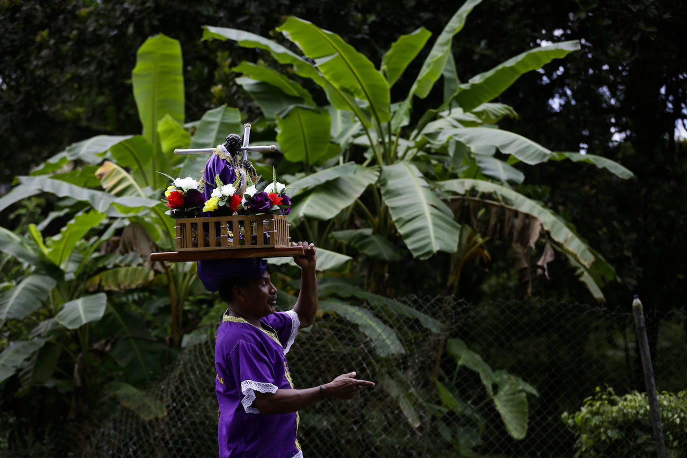 Fotos: Peregrinos del Cristo Negro