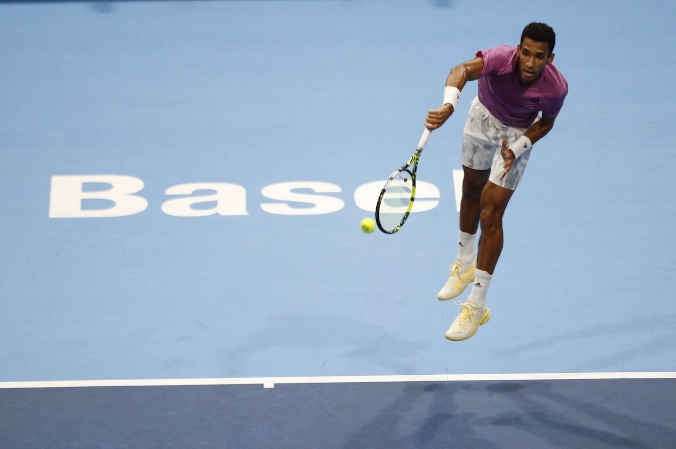 Fotos: El partido entre Carlos Alcaraz y Aliassime del ATP 500 de Basilea, en imágenes