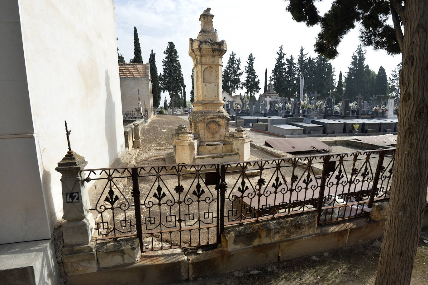 Fotos: Panteones y sepulcros del cementerio Nuestro Padre Jesús de Murcia