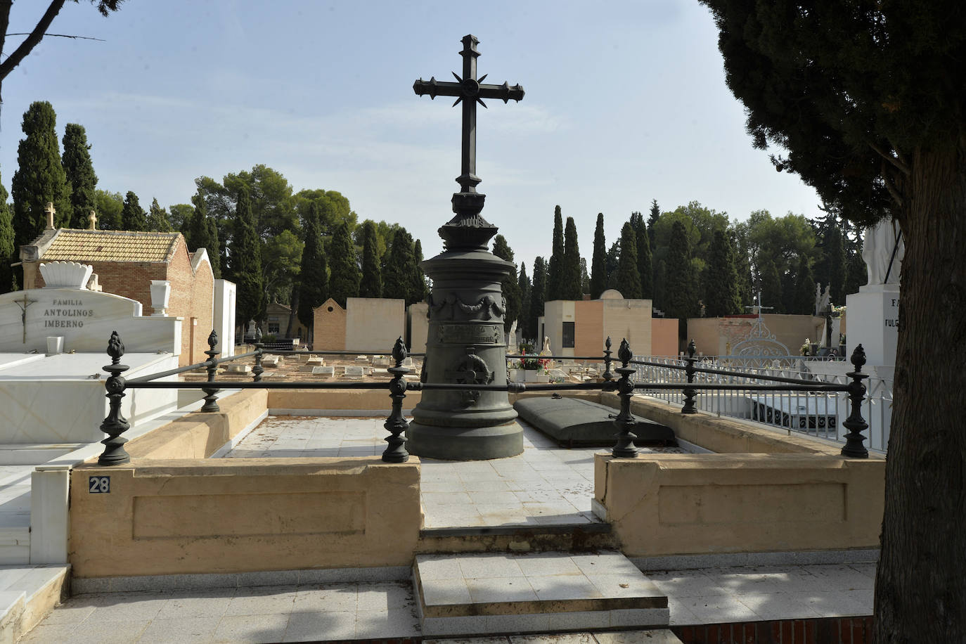 Fotos: Panteones y sepulcros del cementerio Nuestro Padre Jesús de Murcia
