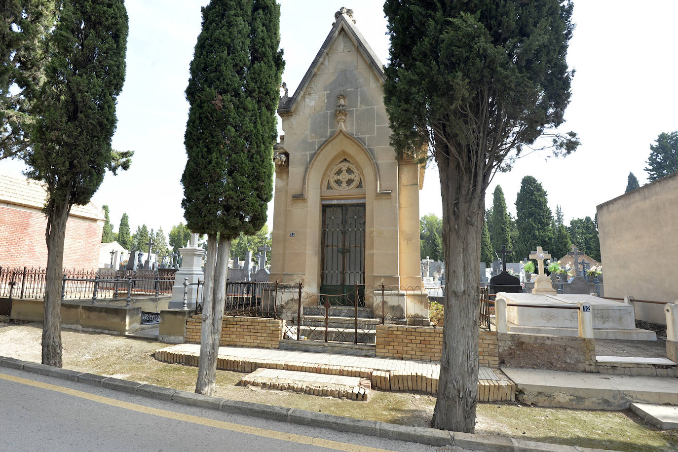 Fotos: Panteones y sepulcros del cementerio Nuestro Padre Jesús de Murcia
