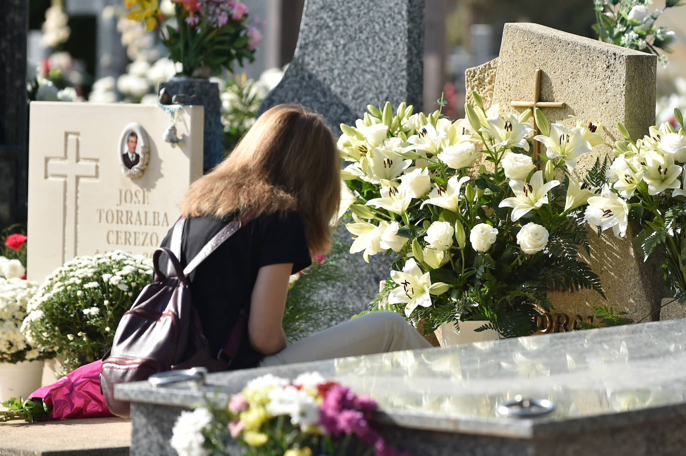 Fotos: Visitas al cementerio Nuestro Padre Jesús de Murcia en el día de Todos los Santos