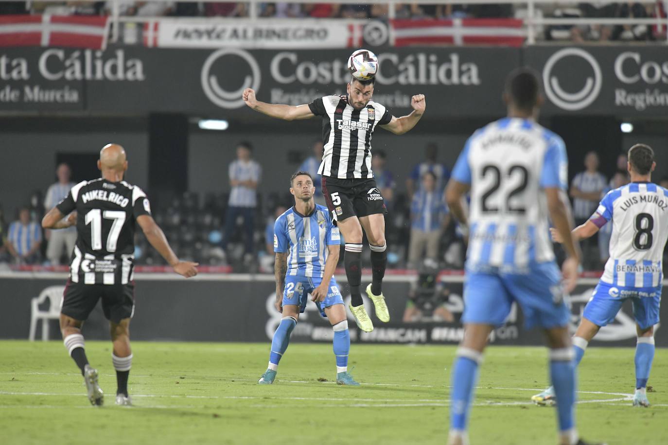 Fotos: Las imágenes del partido entre el FC Cartagena y el Málaga