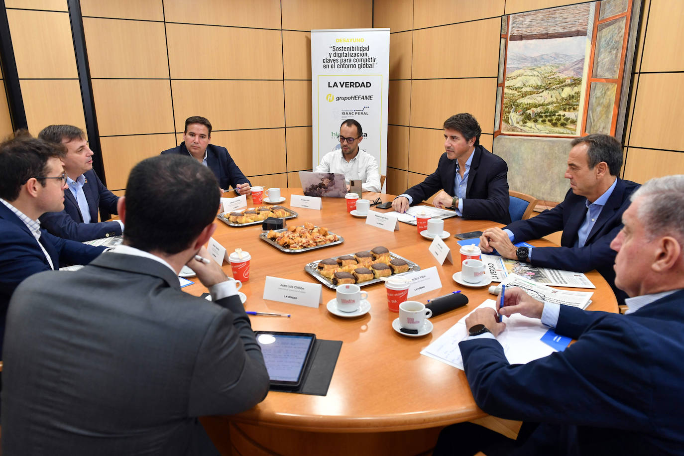 Fotos: El desayuno informativo de LA VERDAD y Hefame, en imágenes